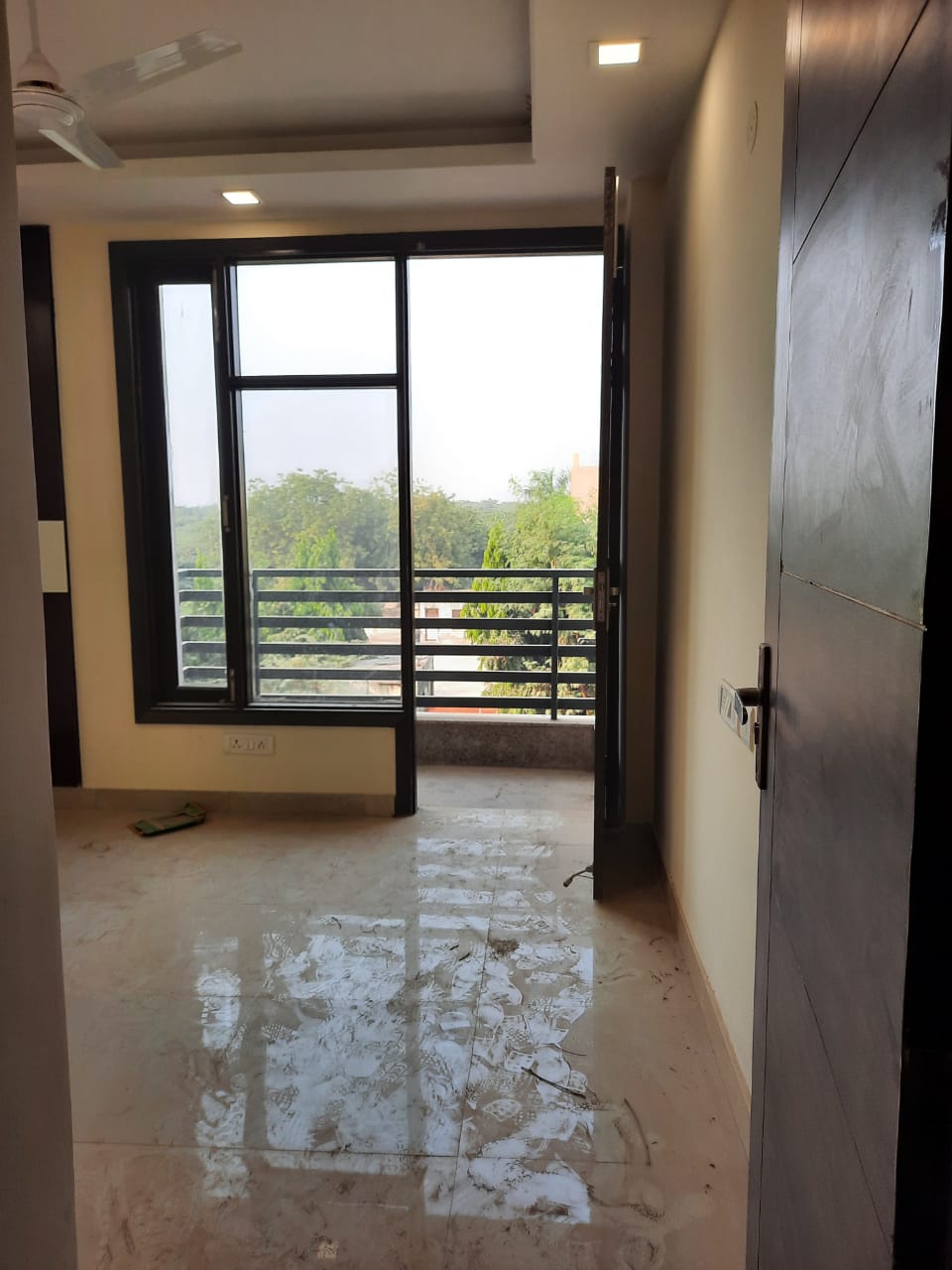 2/3/4 BHK Flats For Sale/Rent in Chattarpur